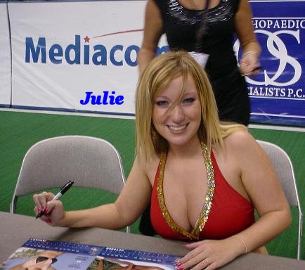 juliegl.jpg